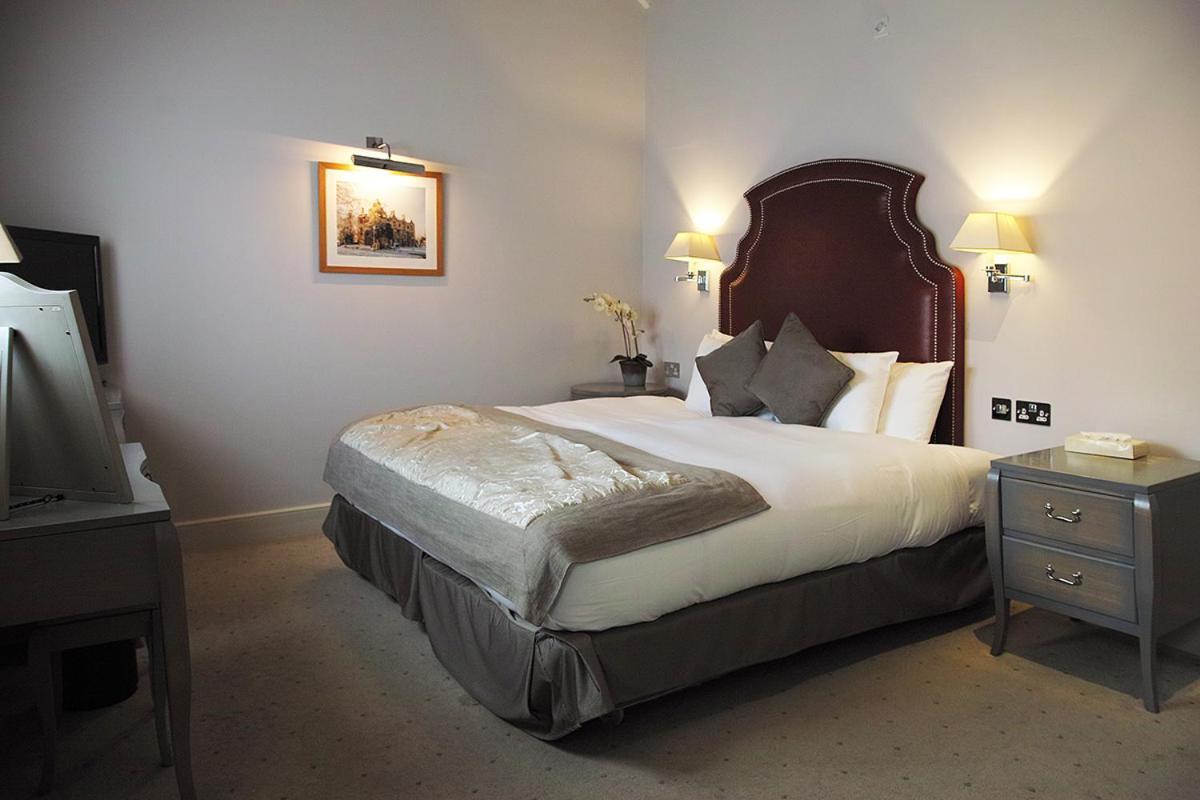 Tracy Park Hotel & Country Club Doynton ภายนอก รูปภาพ